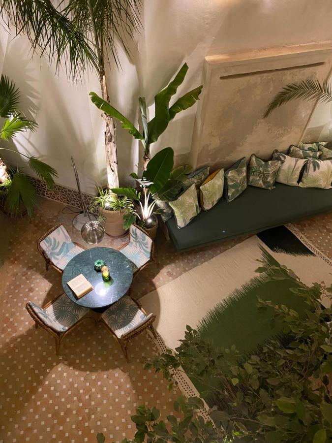 Riad Dar Adal Exclusivite 2 A 6 Personnes Petit Dejeuner Compris Place Jemaa El Fna Маракеш Екстериор снимка