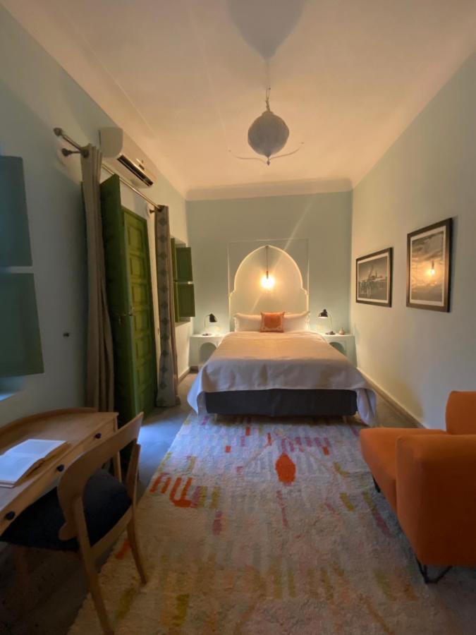Riad Dar Adal Exclusivite 2 A 6 Personnes Petit Dejeuner Compris Place Jemaa El Fna Маракеш Екстериор снимка