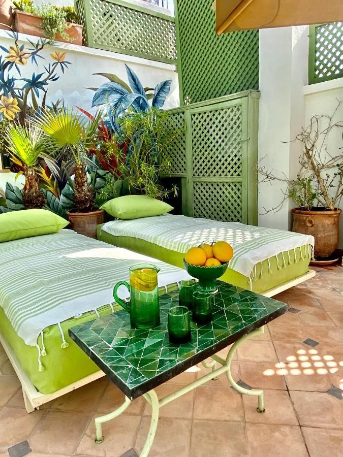 Riad Dar Adal Exclusivite 2 A 6 Personnes Petit Dejeuner Compris Place Jemaa El Fna Маракеш Екстериор снимка